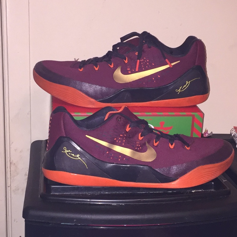 Nike Kobe 10s